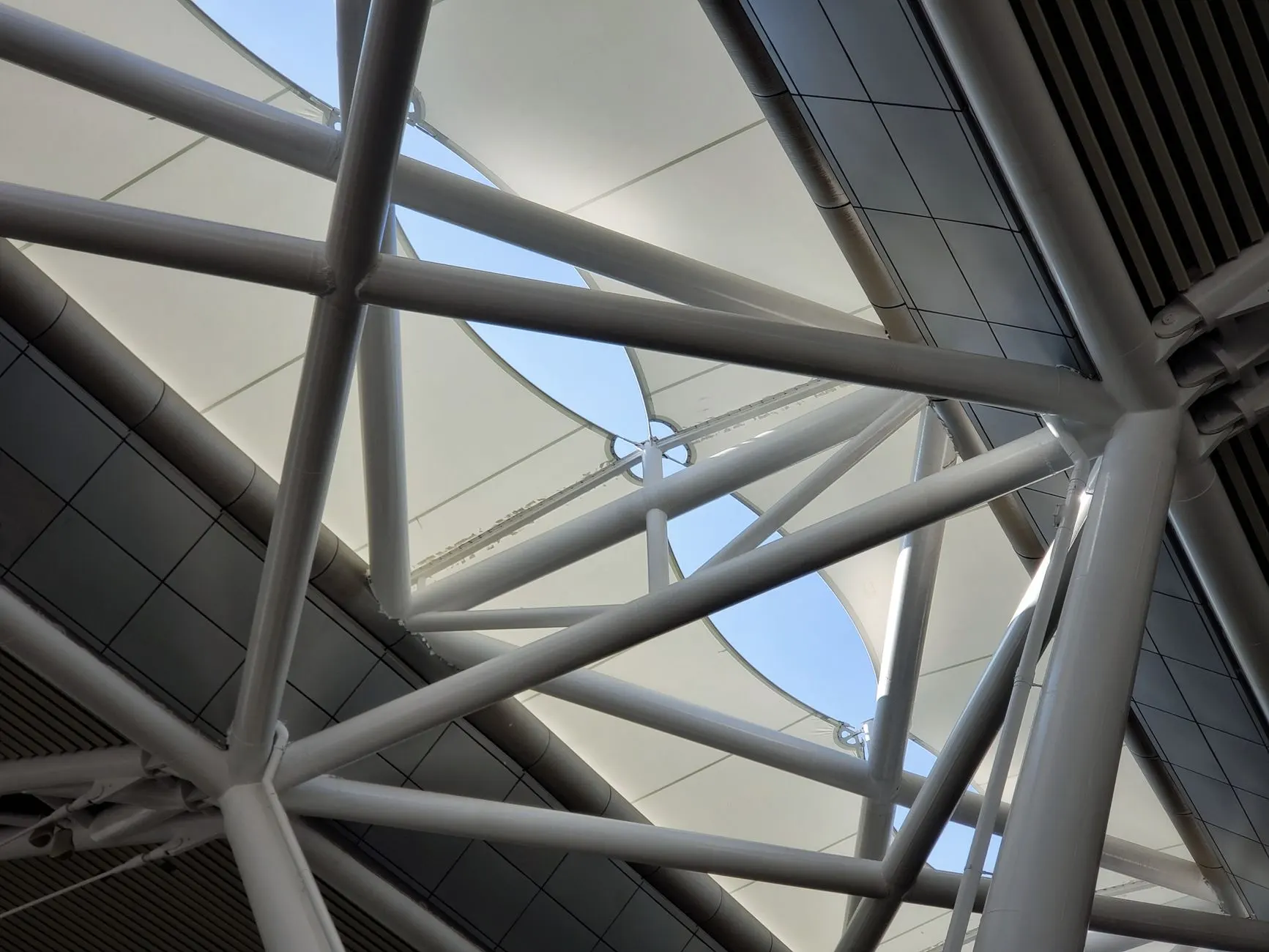 贵州医疗器械行业观察：德建福瑞谈医疗设备选型与临床适配要点